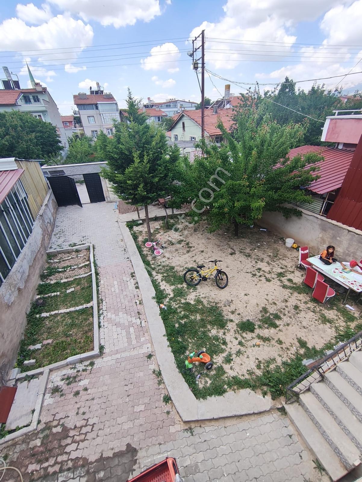 Bahçeli 2 Adet Müstakil Ev Ve Arsası — fotoğraf 20