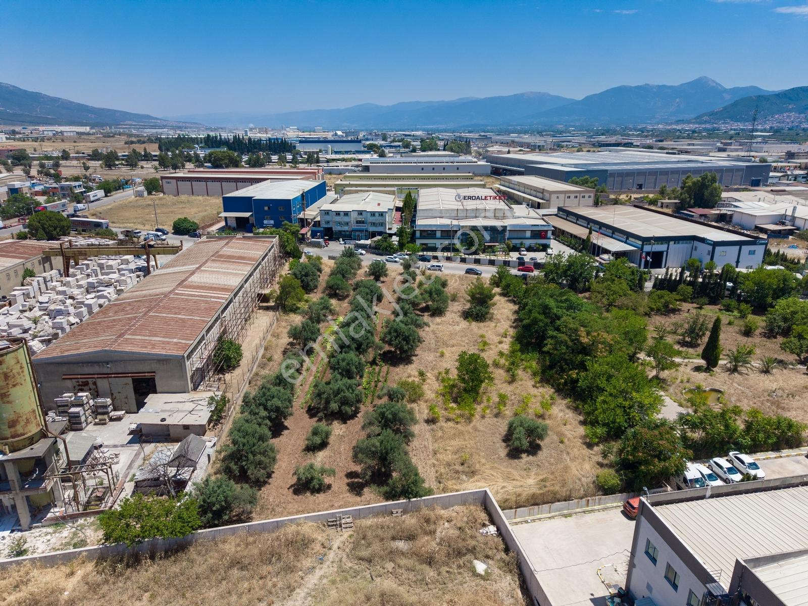 Kemalpaşa Organize Sanayi Bölgesi'nde Satılık Arsa Fırsat — fotoğraf 15