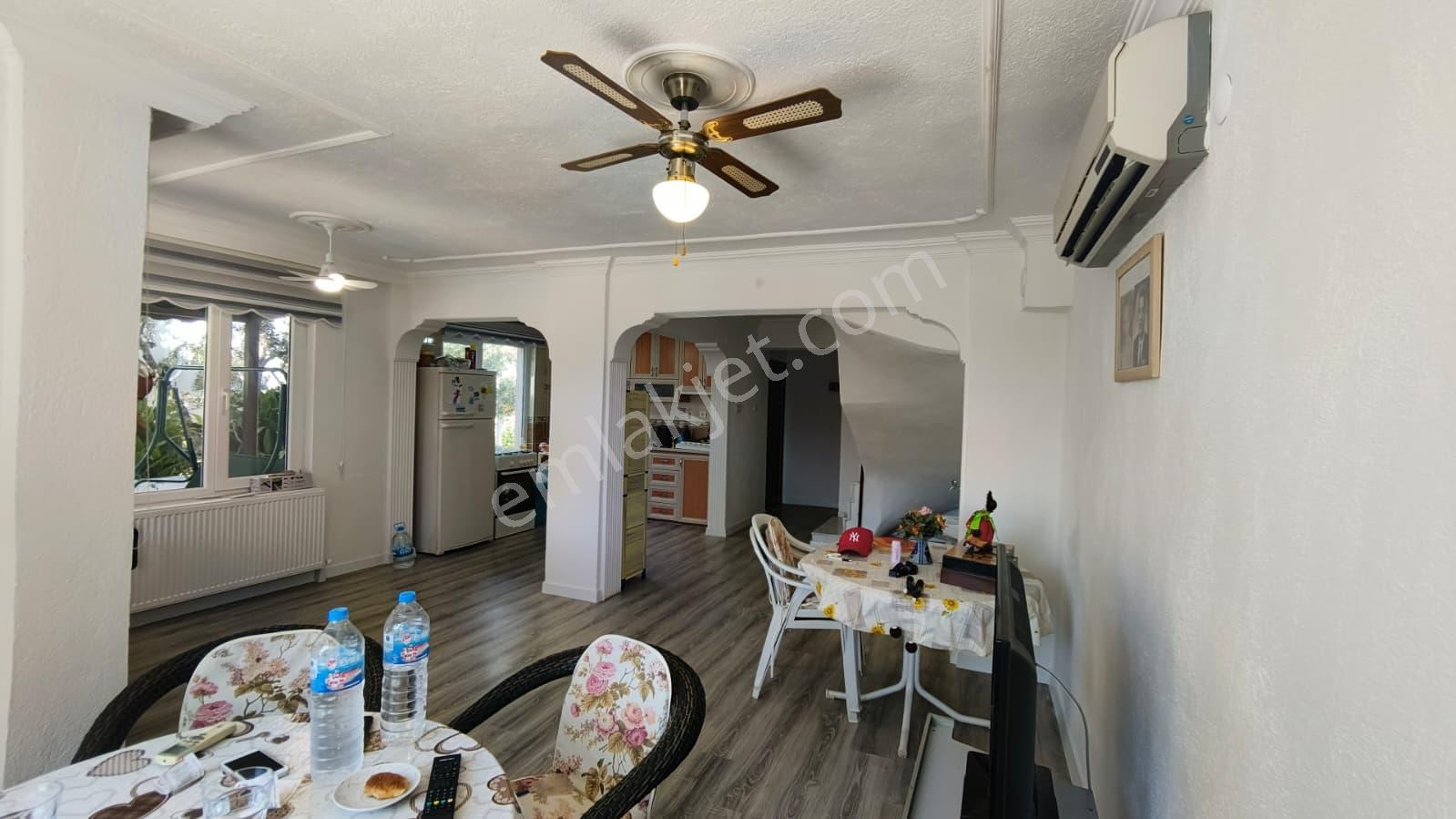 Rw Nefes'ten Gömeç Sahil Sitesinde Bakımlı 3+1 Bahçeli Villa — fotoğraf 12