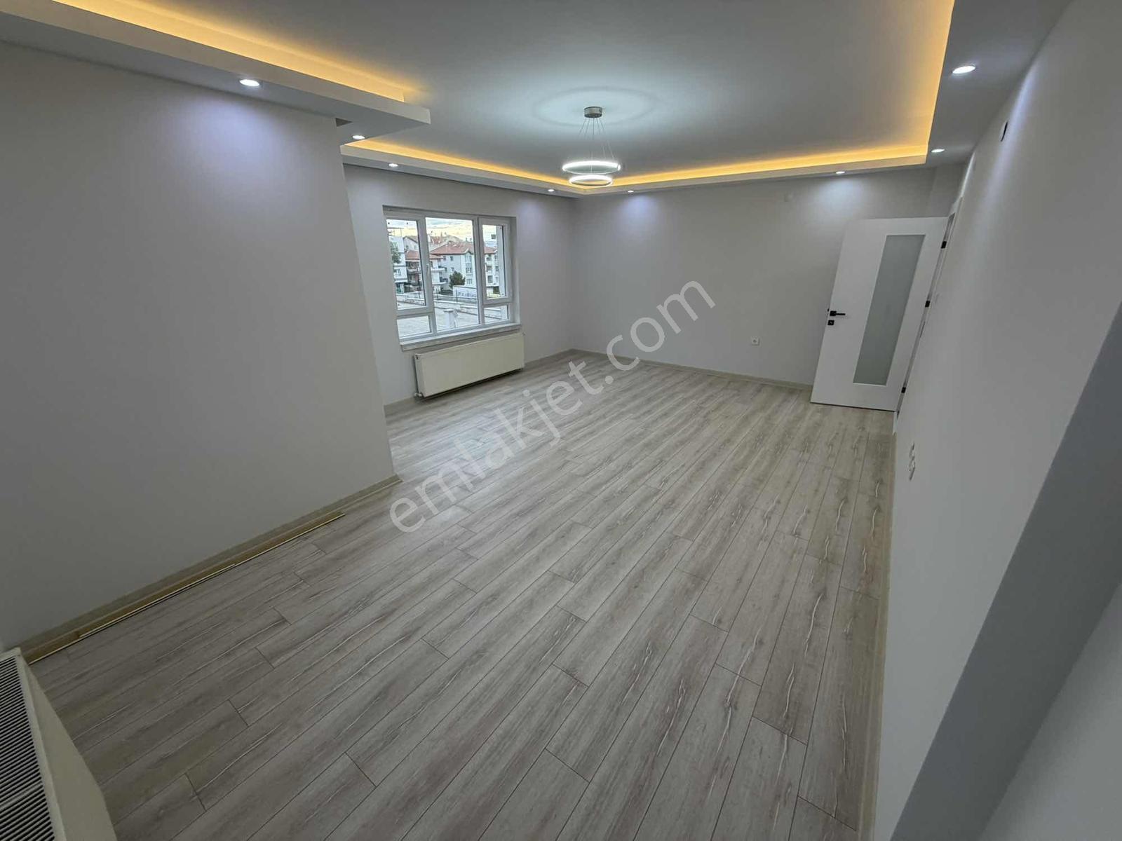 Elvan Mh'de Köşe Başı Geniş Kullanışlı Ultra Lüx Yapılı Ön Cephe — fotoğraf 24
