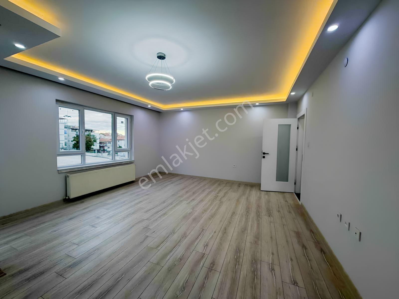 Elvan Mh'de Köşe Başı Geniş Kullanışlı Ultra Lüx Yapılı Ön Cephe — fotoğraf 28