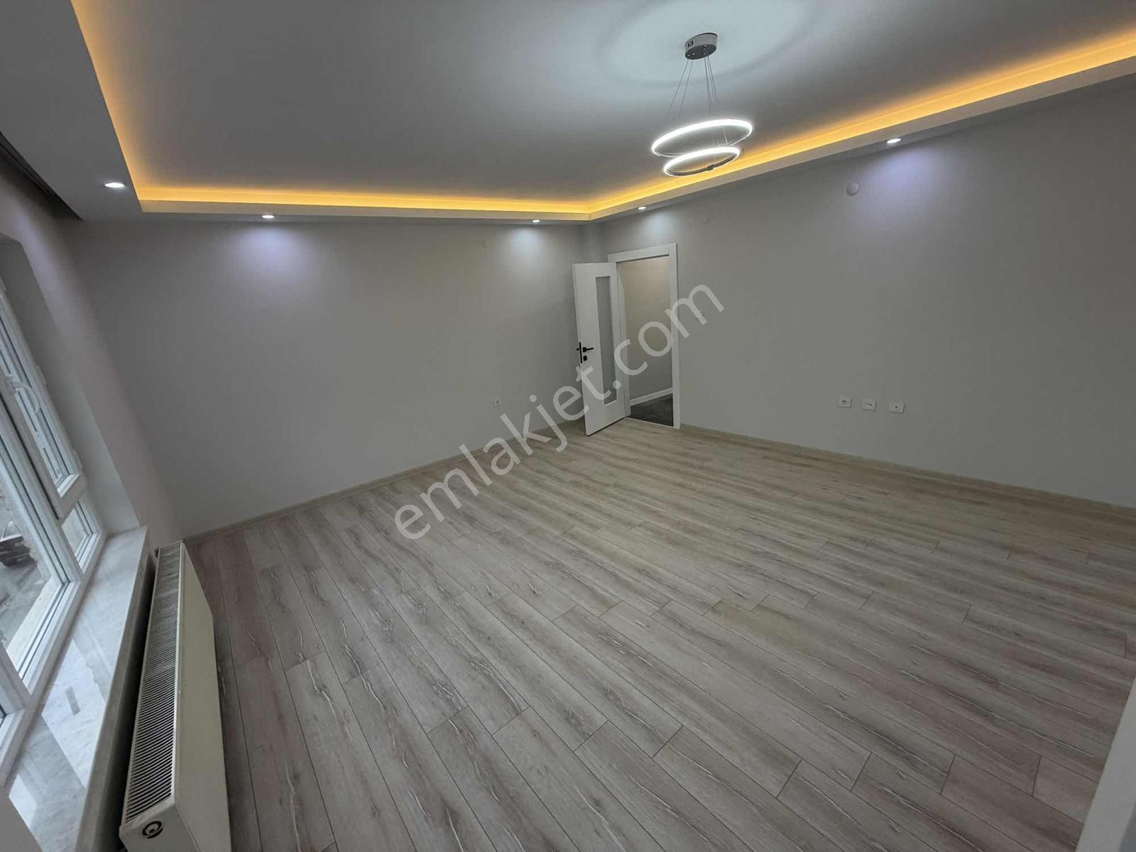 Elvan Mh'de Köşe Başı Geniş Kullanışlı Ultra Lüx Yapılı Ön Cephe — fotoğraf 29
