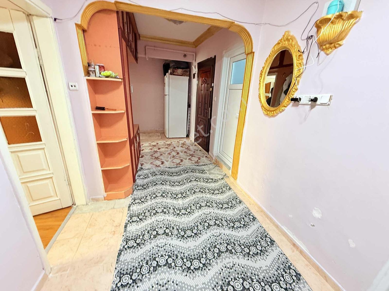 Arzu Emlak'tan Zübeyde Hanım Mah Satılık 3+1 120 M2 Ara Kat — fotoğraf 21
