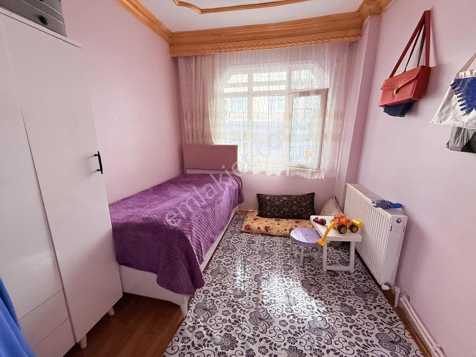 Arzu Emlak'tan Zübeyde Hanım Mah Satılık 3+1 120 M2 Ara Kat — fotoğraf 25