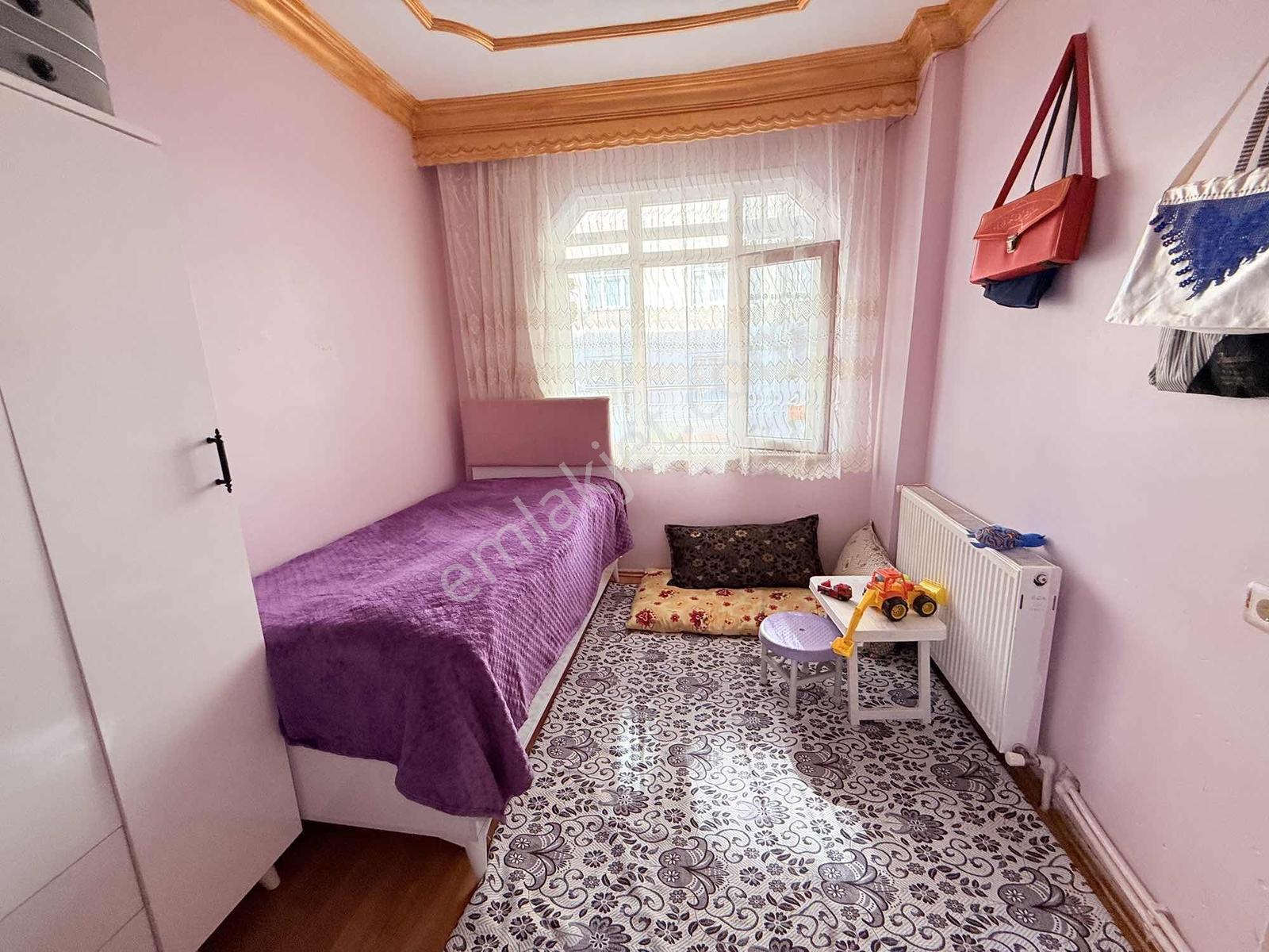 Arzu Emlak'tan Zübeyde Hanım Mah Satılık 3+1 120 M2 Ara Kat — fotoğraf 26