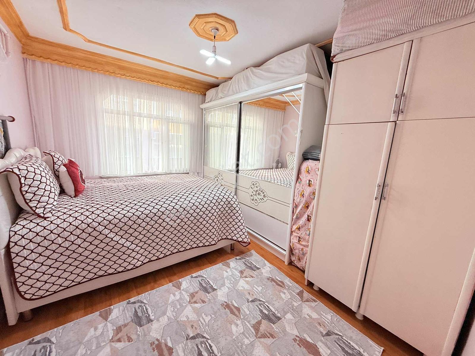 Arzu Emlak'tan Zübeyde Hanım Mah Satılık 3+1 120 M2 Ara Kat — fotoğraf 44
