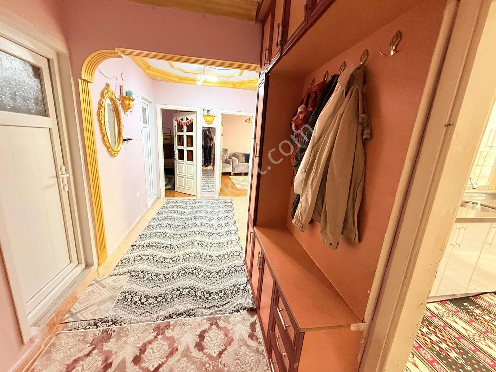 Arzu Emlak'tan Zübeyde Hanım Mah Satılık 3+1 120 M2 Ara Kat — fotoğraf 50