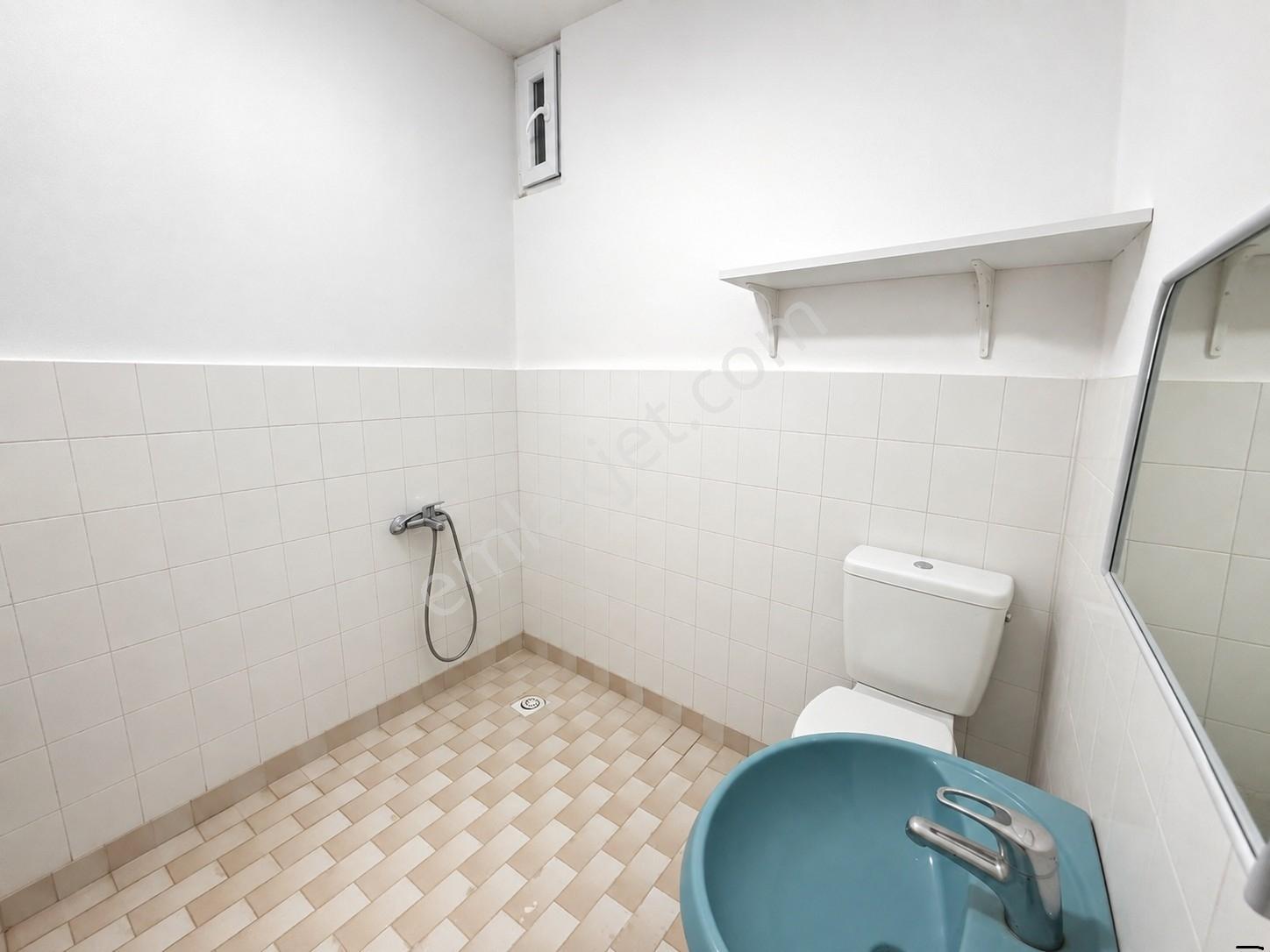 Bosna Hersekte Ulu Cami Yanında 2+1 Satılık Daire !!! — fotoğraf 12