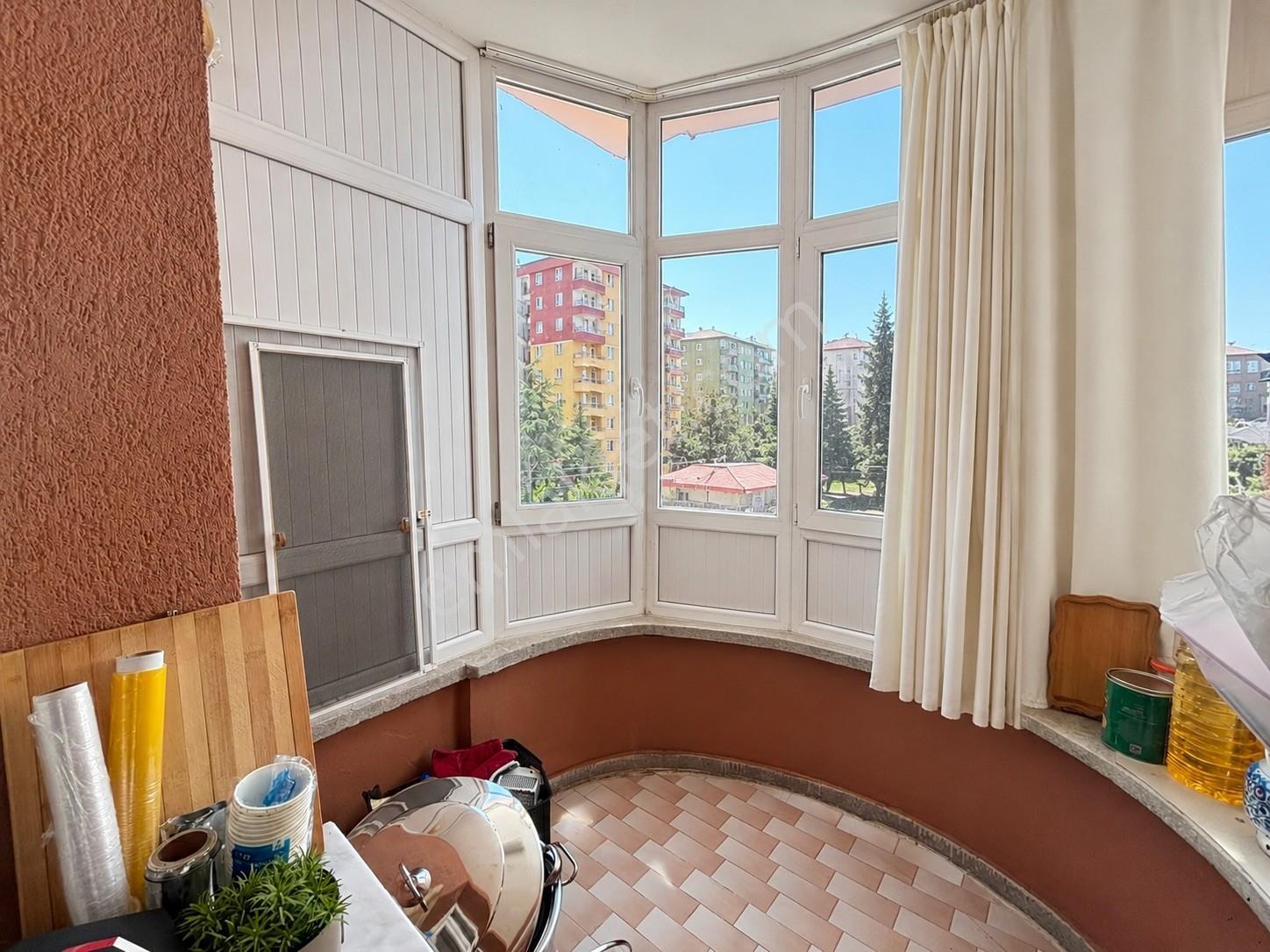 Bosna Hersekte Ulu Cami Yanında 2+1 Satılık Daire !!! — fotoğraf 15