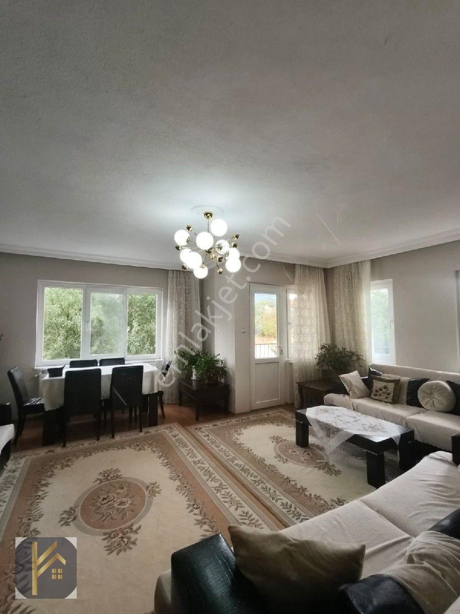 Başkarcı Mahallesinde 3+1 155 M2 Satılık Daire — fotoğraf 3