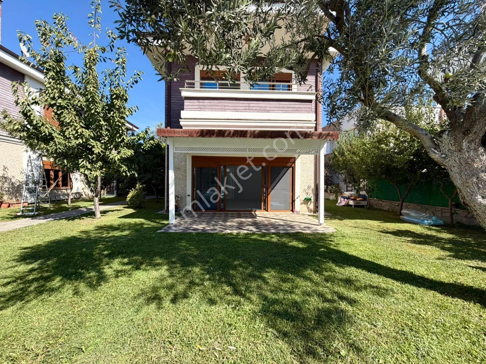 Gürsoydan Akçay-güre Arası Havuzlu Müstakil Villa — fotoğraf 3