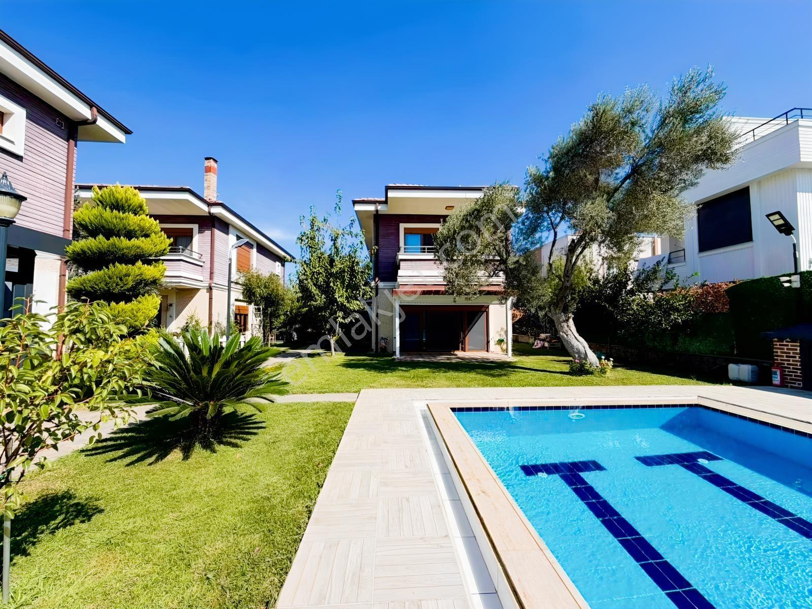 Gürsoydan Akçay-güre Arası Havuzlu Müstakil Villa — fotoğraf 4