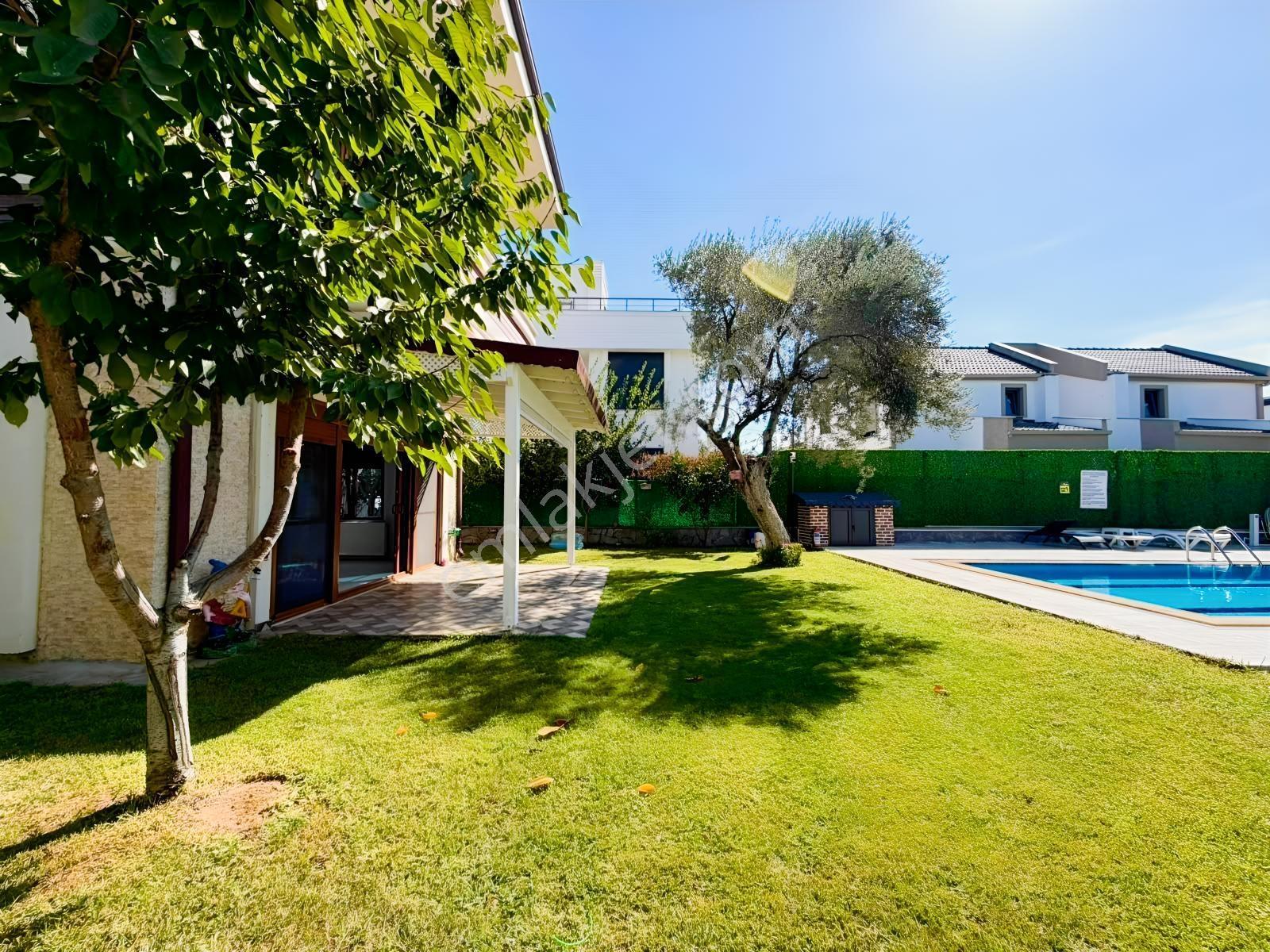 Gürsoydan Akçay-güre Arası Havuzlu Müstakil Villa — fotoğraf 5