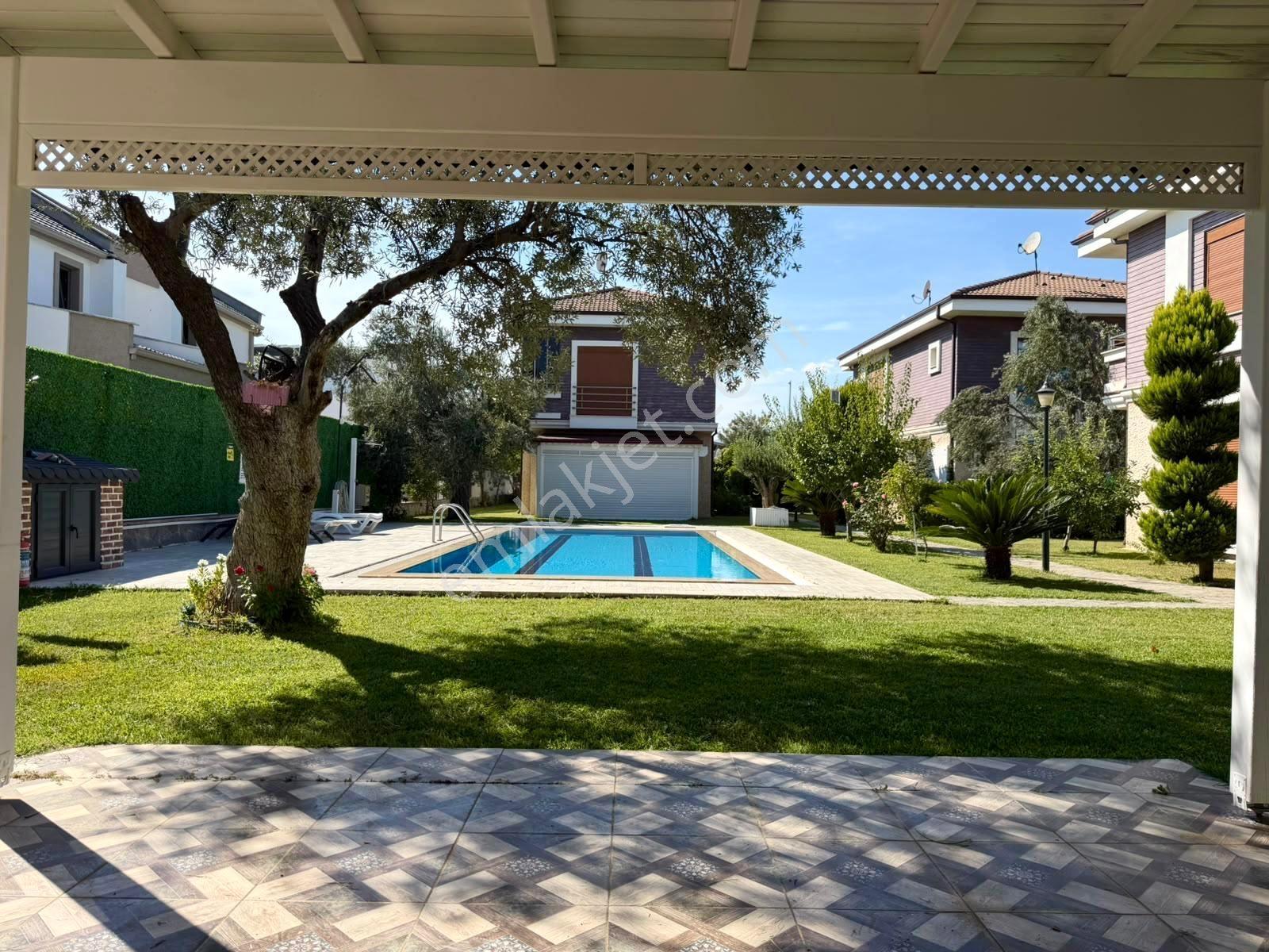 Gürsoydan Akçay-güre Arası Havuzlu Müstakil Villa — fotoğraf 9