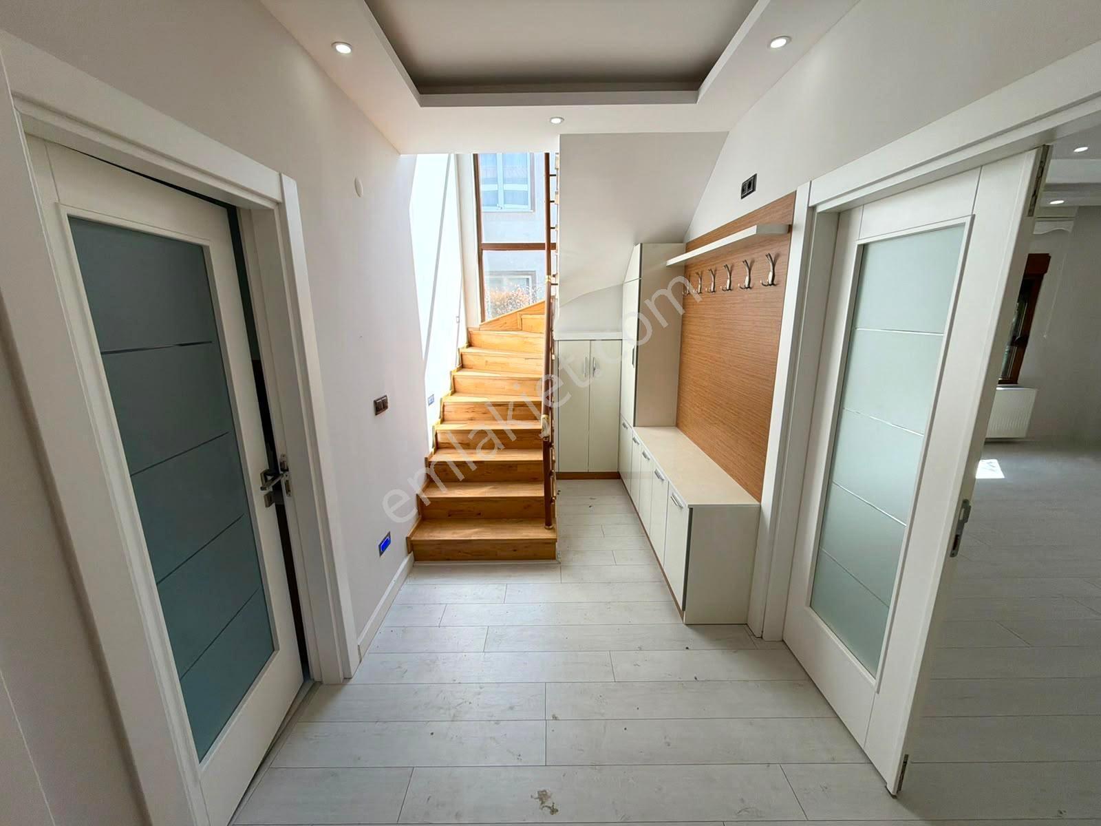 Gürsoydan Akçay-güre Arası Havuzlu Müstakil Villa — fotoğraf 22