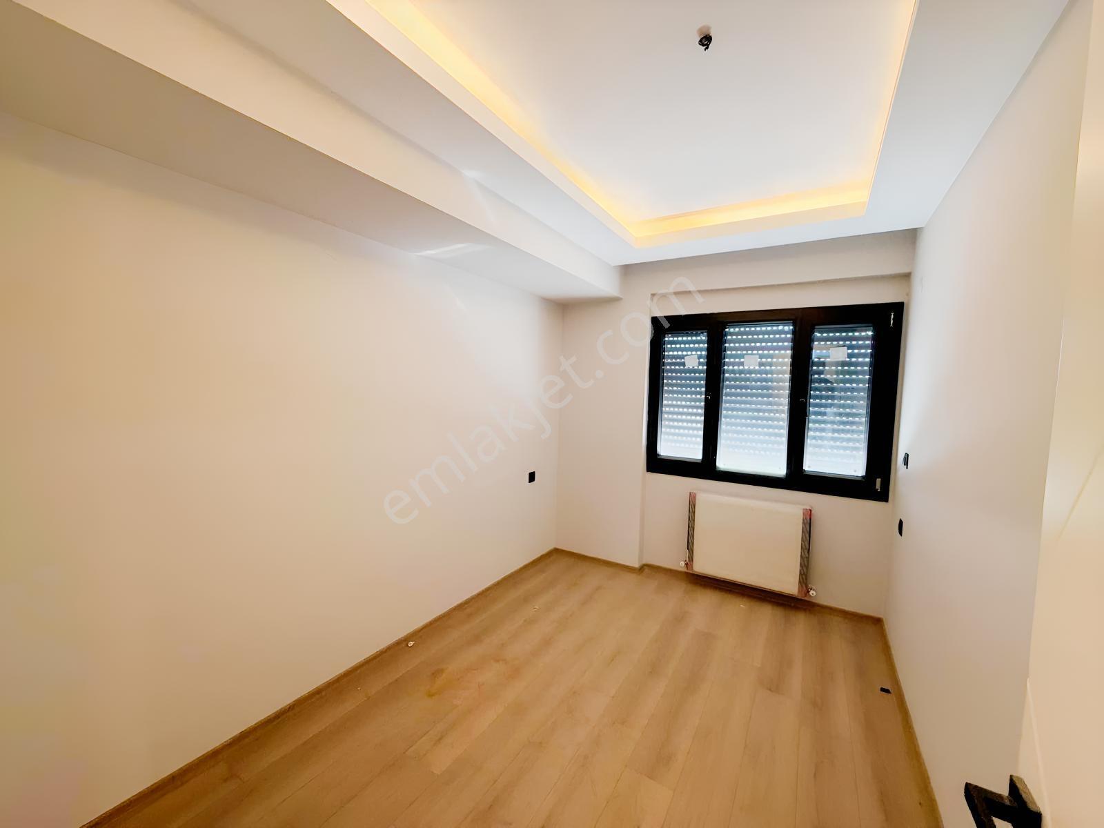 Uygan'dan Torbalı Mah. 130m² 3+1 Fırsat Site İçi Amerkan Mutfak — fotoğraf 13
