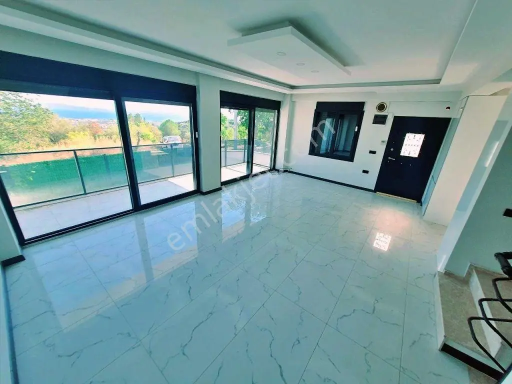 Uytundan Gürede Full Panoramik Deniz Manzaralı Lüks 5+1villa — fotoğraf 4