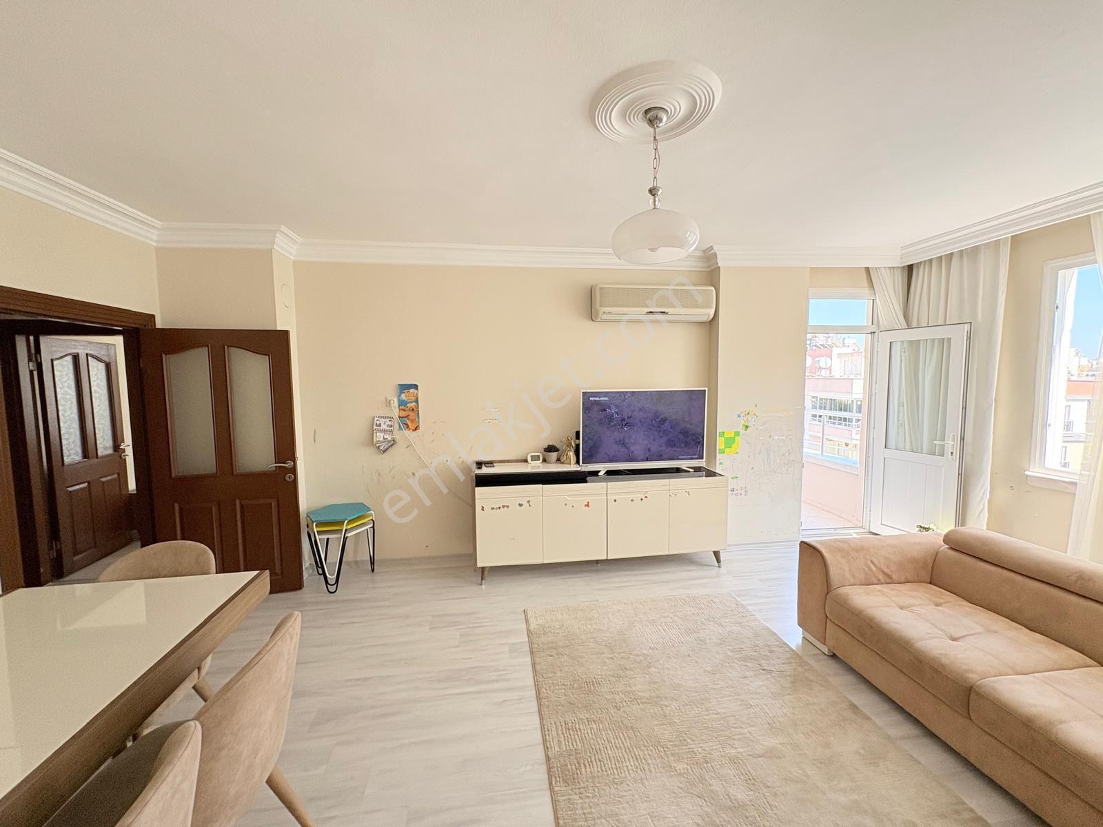 Prestij'den Aydınlıkevler'de Asansörlü Full Yapılı Ferah 3+1 — fotoğraf 9