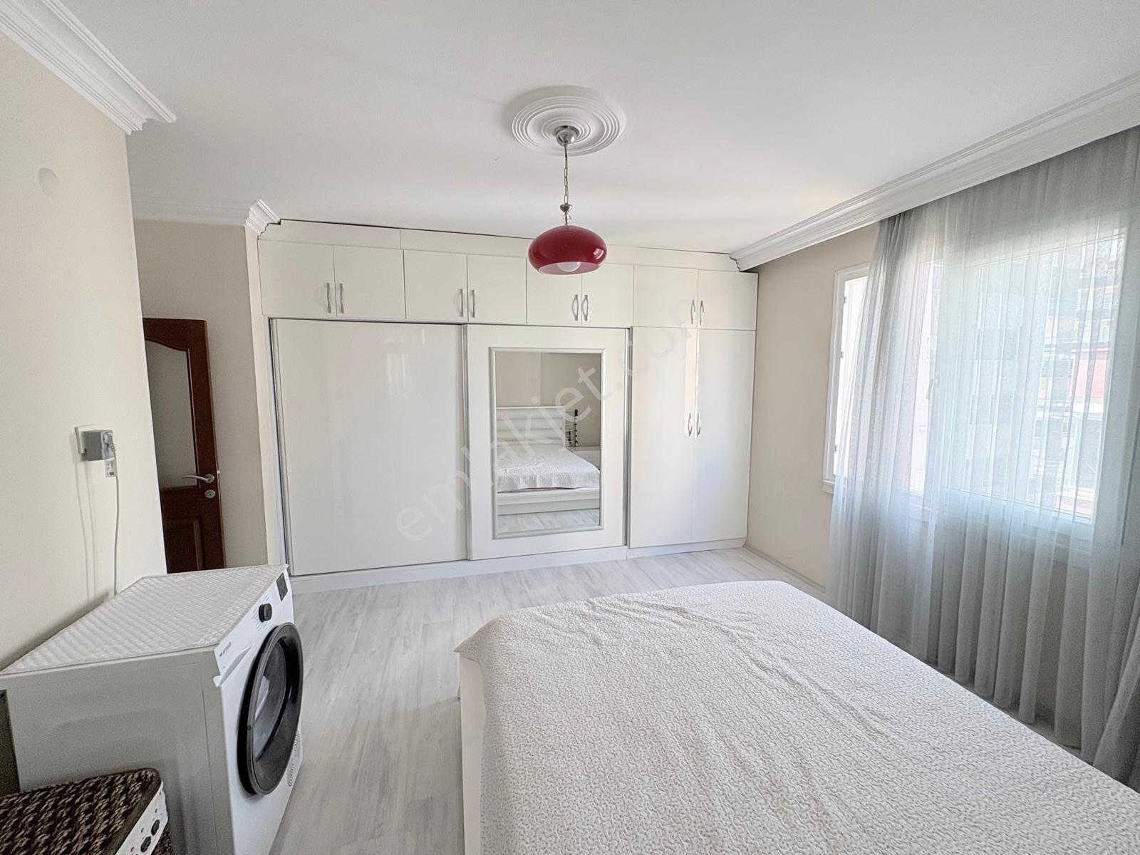 Prestij'den Aydınlıkevler'de Asansörlü Full Yapılı Ferah 3+1 — fotoğraf 15