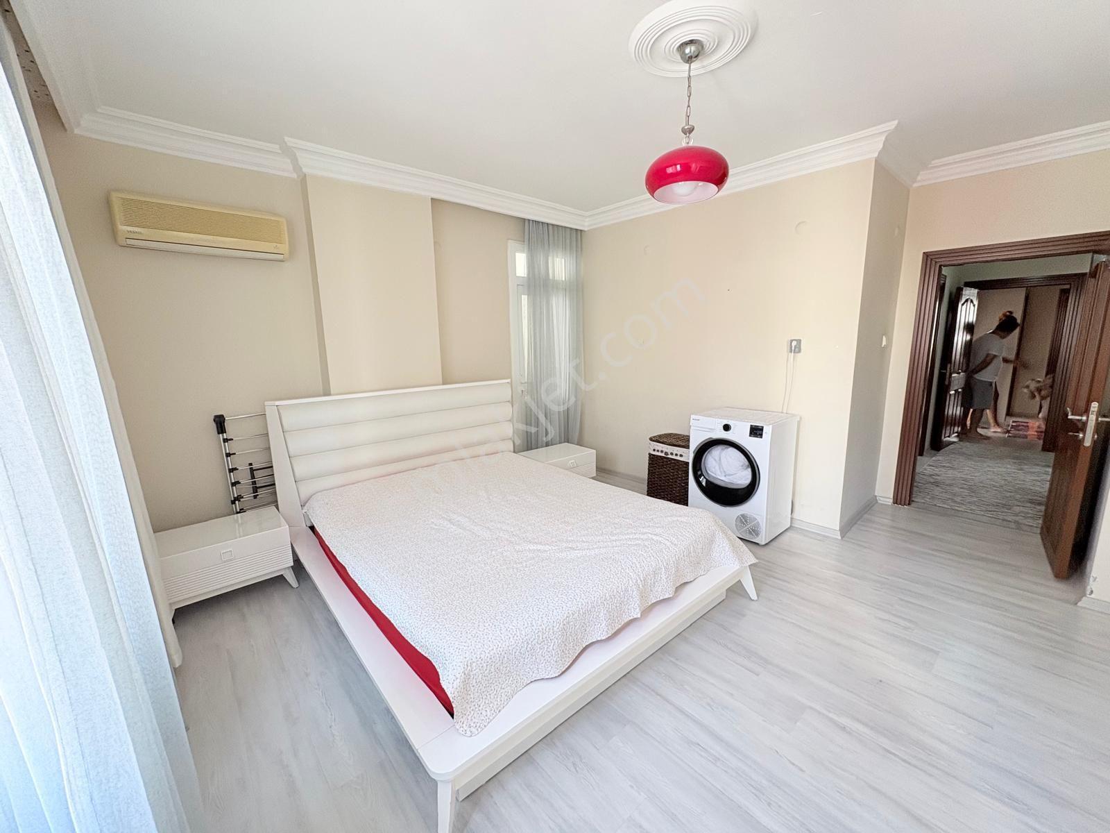 Prestij'den Aydınlıkevler'de Asansörlü Full Yapılı Ferah 3+1 — fotoğraf 16