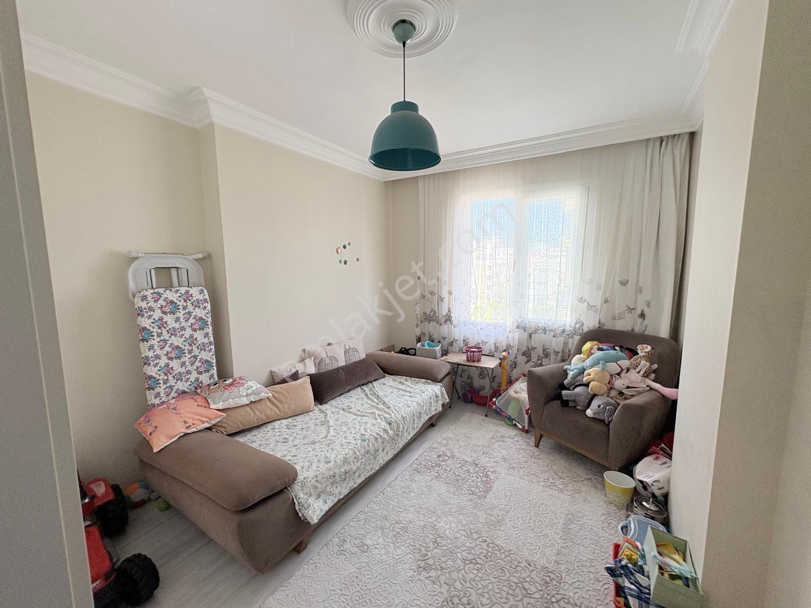 Prestij'den Aydınlıkevler'de Asansörlü Full Yapılı Ferah 3+1 — fotoğraf 17