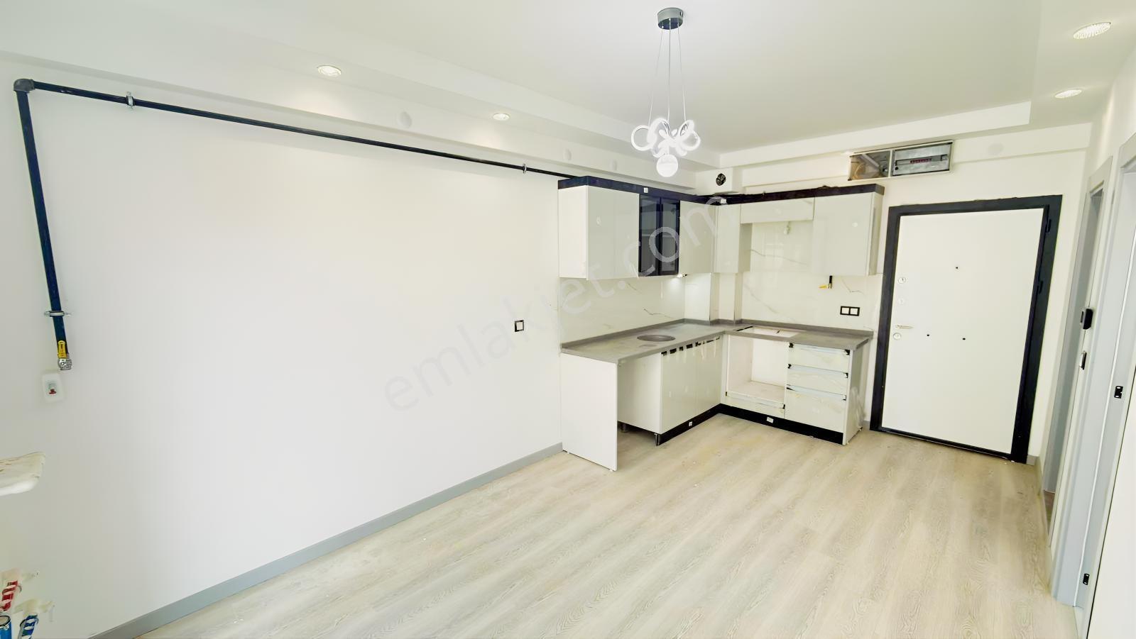Şirintepe'de Lokasyon Avantajlı, Yerden Isıtmalı 1+1 Lüks Daire! — fotoğraf 10