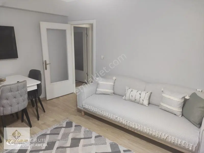 Eryaman Şeker Mahallesinde Geniş Yapılı 2+1 Masrafsız Daire Acil — fotoğraf 3