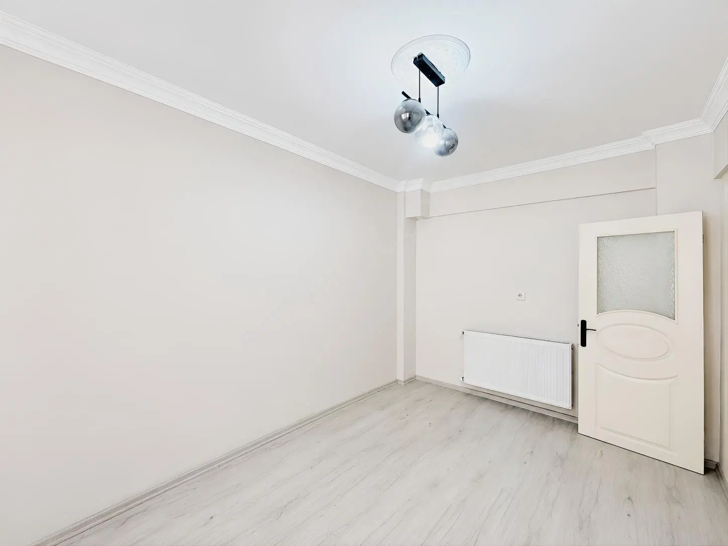 Muratpaşa'da Çift Cephe, Merkezi Konumda, Yatırımlık 2+1 Daire — fotoğraf 4