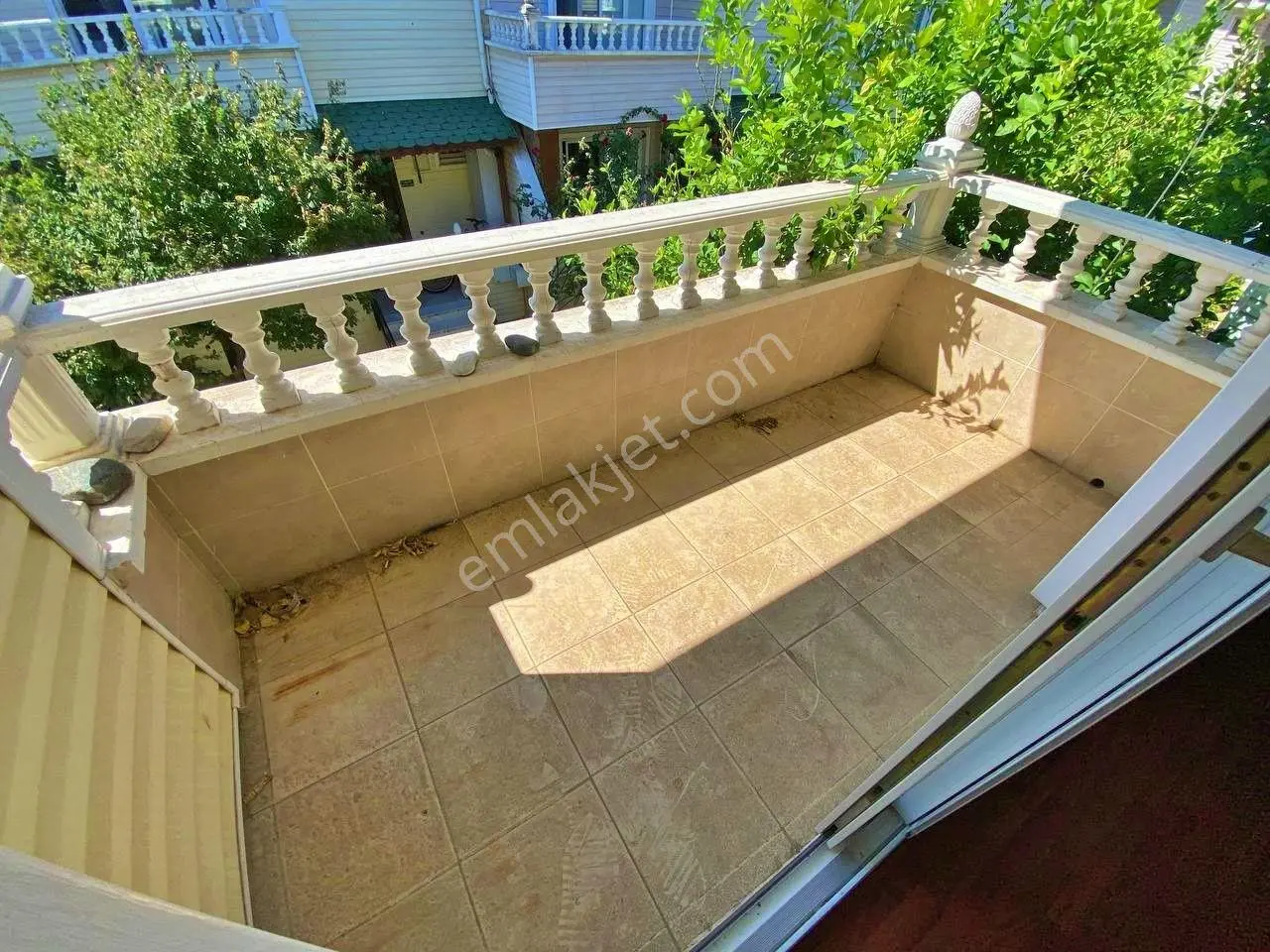 Uytundan Edremitte Daire Fiyatına 5+1 Satılık Tripleks Villa — fotoğraf 9
