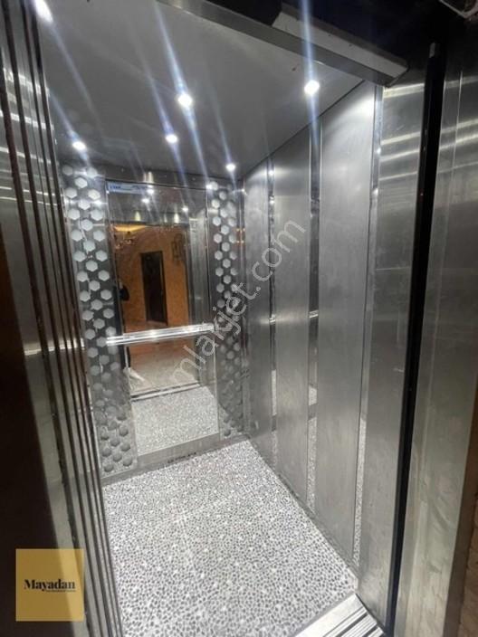 Eşyalı Balkonlu 2+0 Geniş Yatırımlık Daire — fotoğraf 5