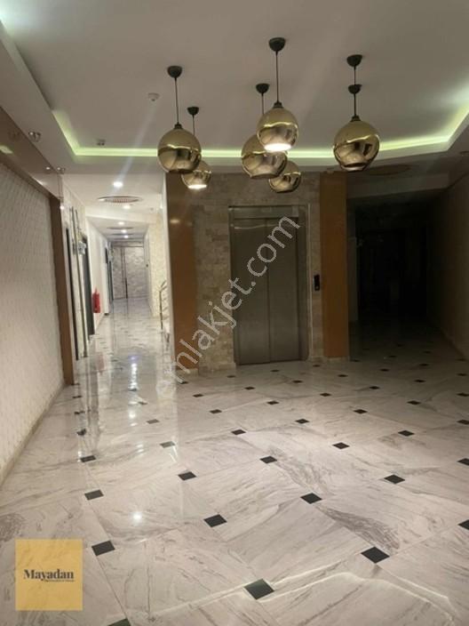 Eşyalı Balkonlu 2+0 Geniş Yatırımlık Daire — fotoğraf 6