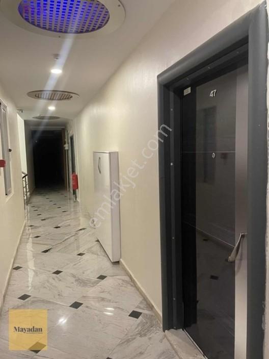 Eşyalı Balkonlu 2+0 Geniş Yatırımlık Daire — fotoğraf 8