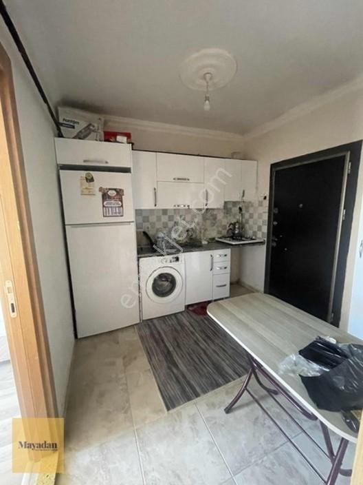 Eşyalı Balkonlu 2+0 Geniş Yatırımlık Daire — fotoğraf 9