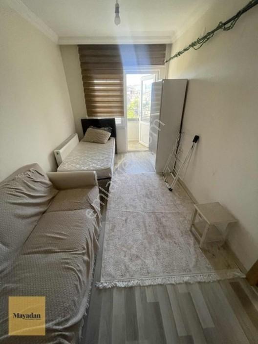 Eşyalı Balkonlu 2+0 Geniş Yatırımlık Daire — fotoğraf 13