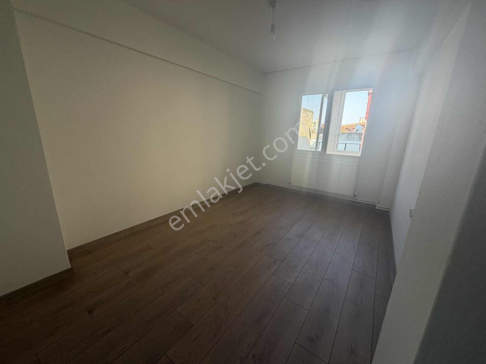 Karşıyaka Merkez , Tadılatlı 3+1 — fotoğraf 9