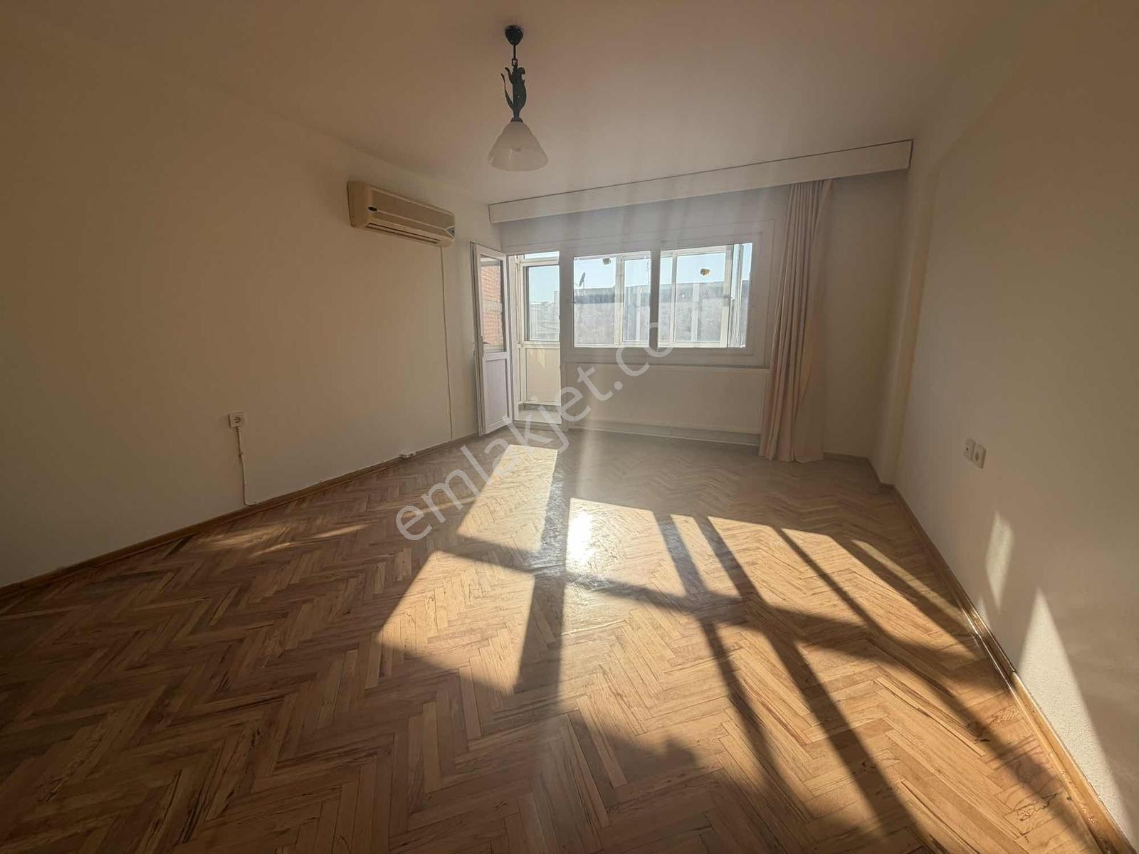 Karşıyaka Merkez , Tadılatlı 3+1 — fotoğraf 15