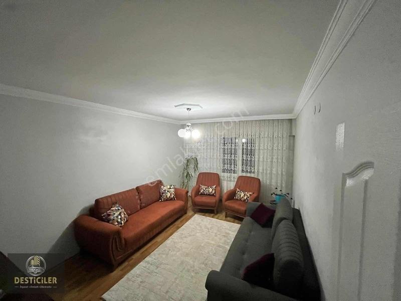 Ed-seylap Caddesi Üzerinde Merkezi Konum 3+1 Satılık Daire — fotoğraf 13