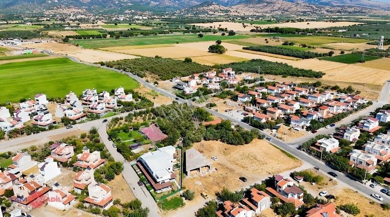 Dikili Salihlerde 674 M² Ticari+konut Özel Konumlu İmarlı Arsa — fotoğraf 14