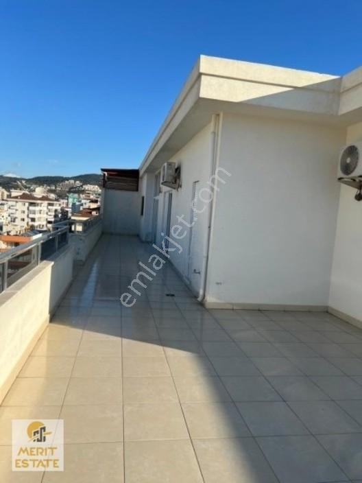 Mahmutlar Mah. Deniz Ve Şehir Manzaralı Satılık 5+1 Dubleks — fotoğraf 24