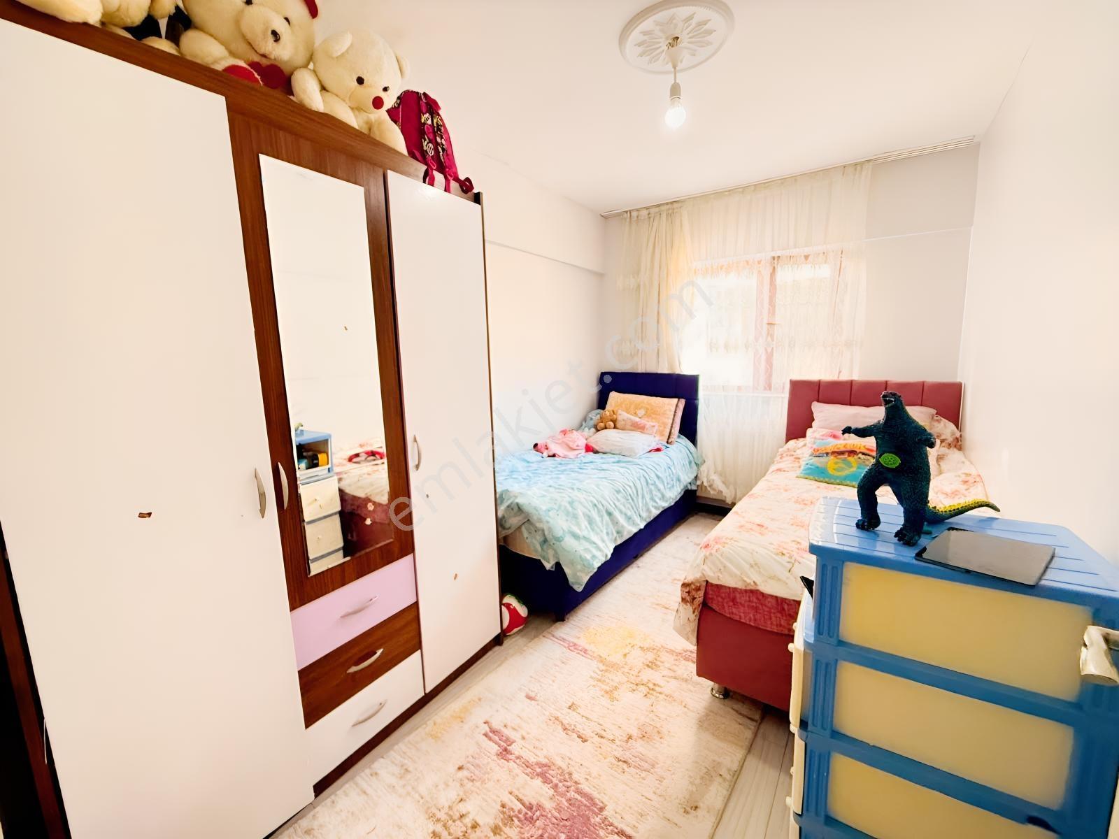 Dereboyu Cadde Yakını Cepheleri Açık Masrafsız 2+1 Daire — fotoğraf 16