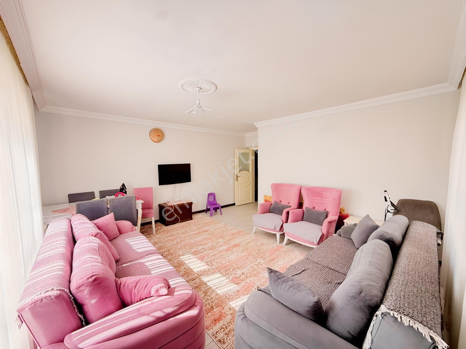 Dereboyu Cadde Yakını Cepheleri Açık Masrafsız 2+1 Daire — fotoğraf 22
