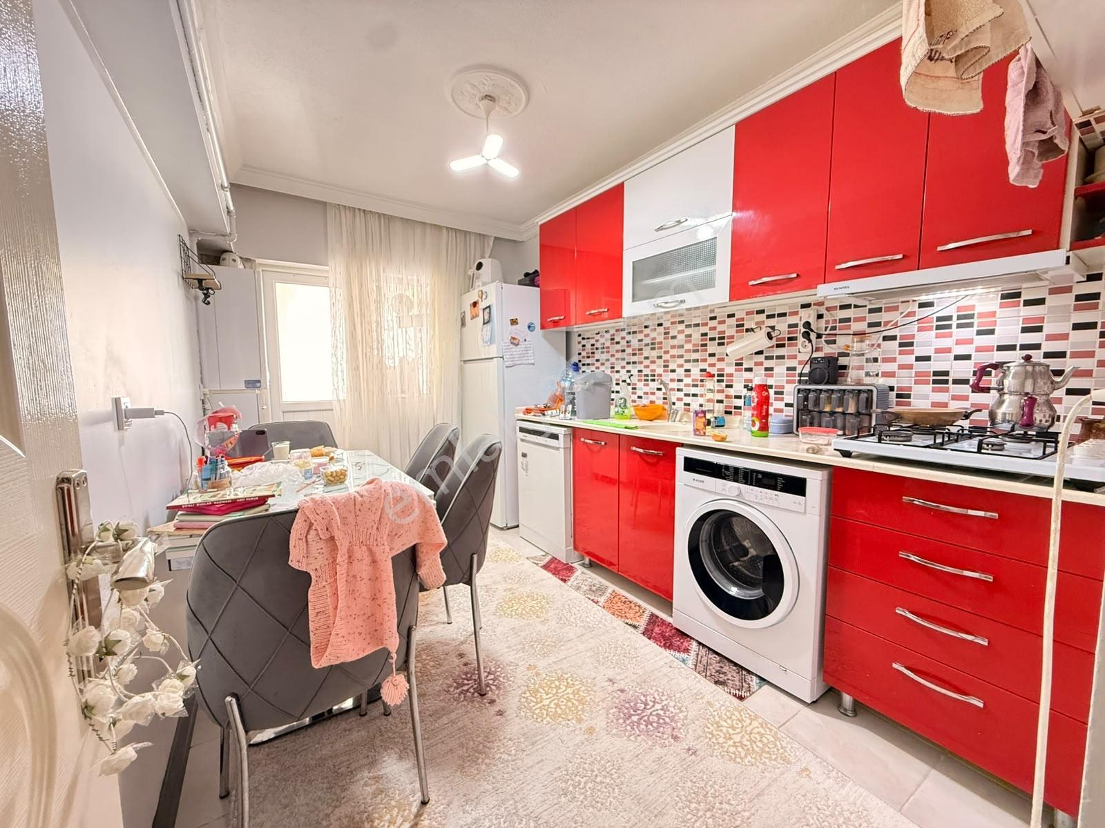 Dereboyu Cadde Yakını Cepheleri Açık Masrafsız 2+1 Daire — fotoğraf 28