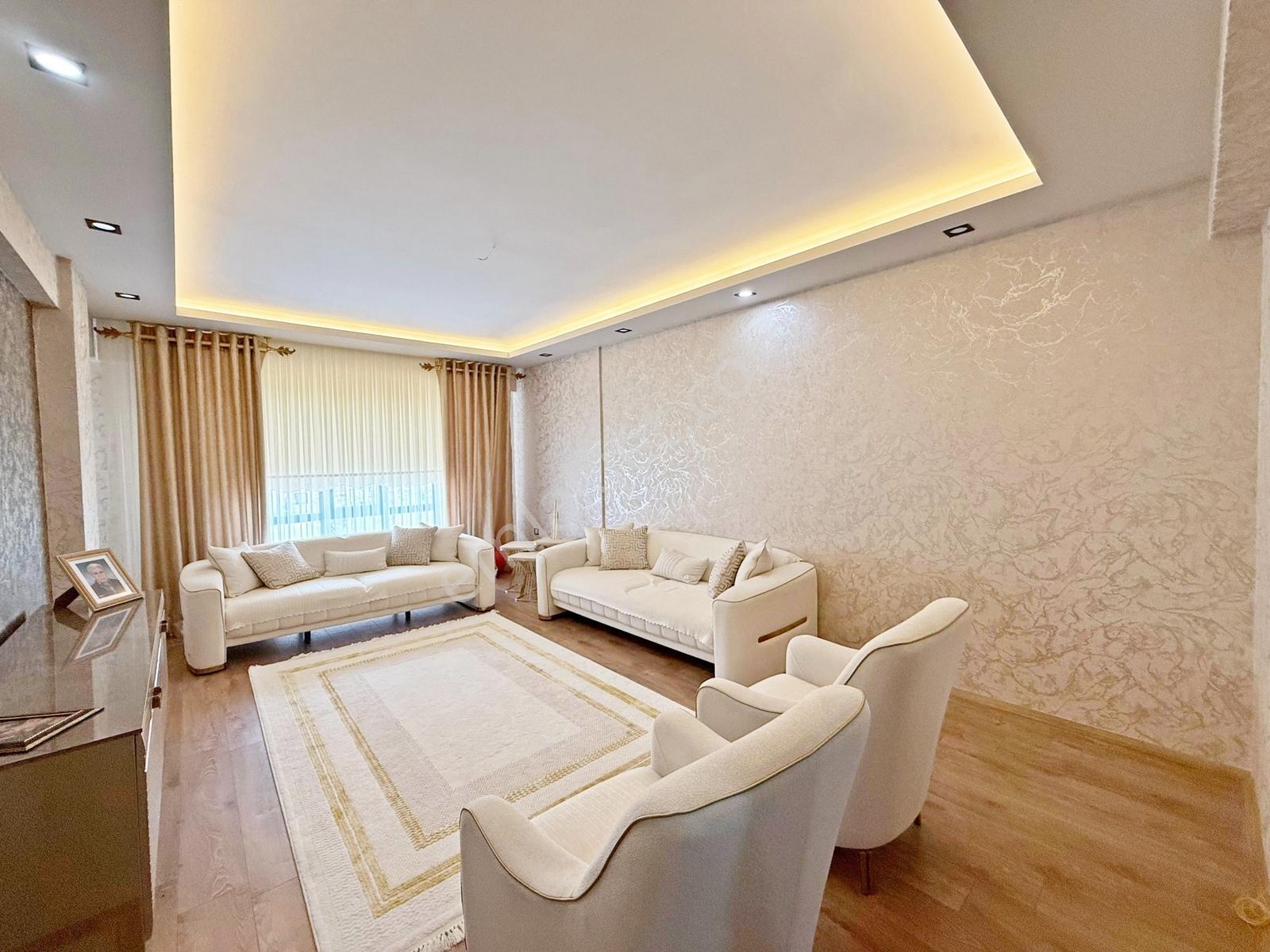 Fıstıklık'ta Şık Tasarım Eminevim Uygun Geniş Otr Yer.ısıtma3+1 — fotoğraf 25
