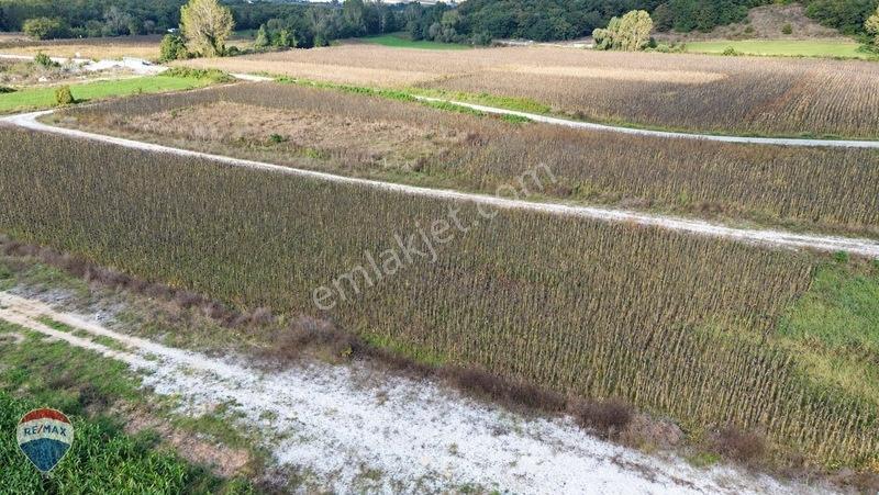 Remax Mavi Rıdvan Gedik'ten Korucukta 500 M² Konut İmarlı Arsa — fotoğraf 28