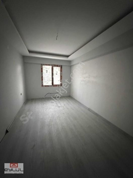 Halıcı İnşaat Kalitesiyle.. Esentepe 'de 3+1 Lüx Daire — fotoğraf 8
