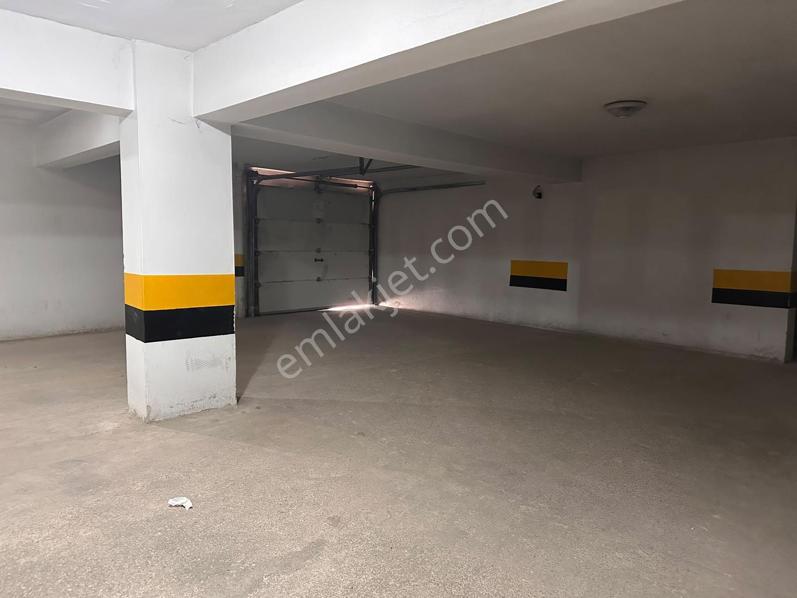 Etlik,de Cadde Üzeri Asansörlü Bağımsız Salon Full+full Daire — fotoğraf 31