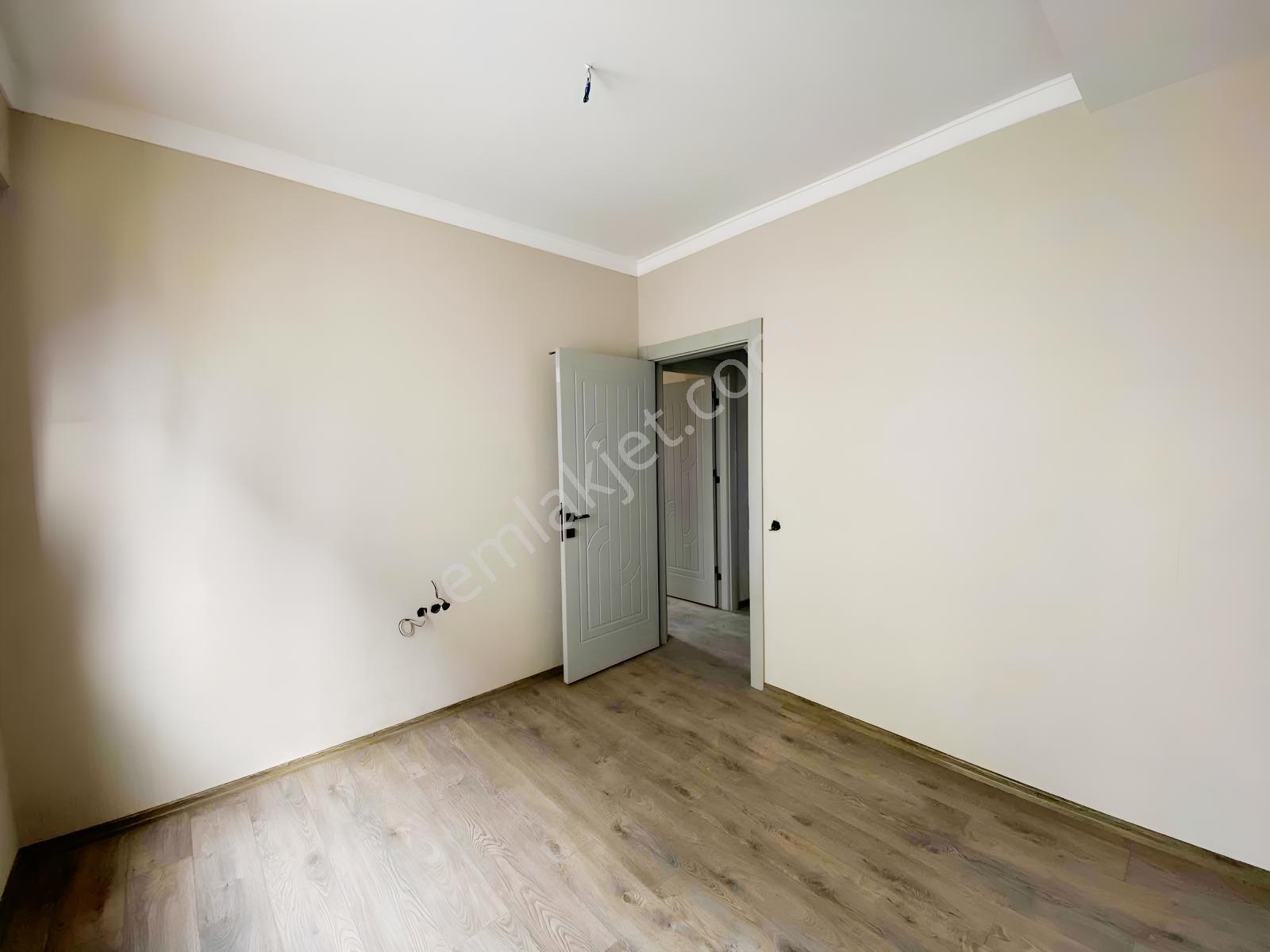 Akşemsettin Genç Osman Caddesi Yanında Satılık 110m² 2+1 Daire — fotoğraf 6