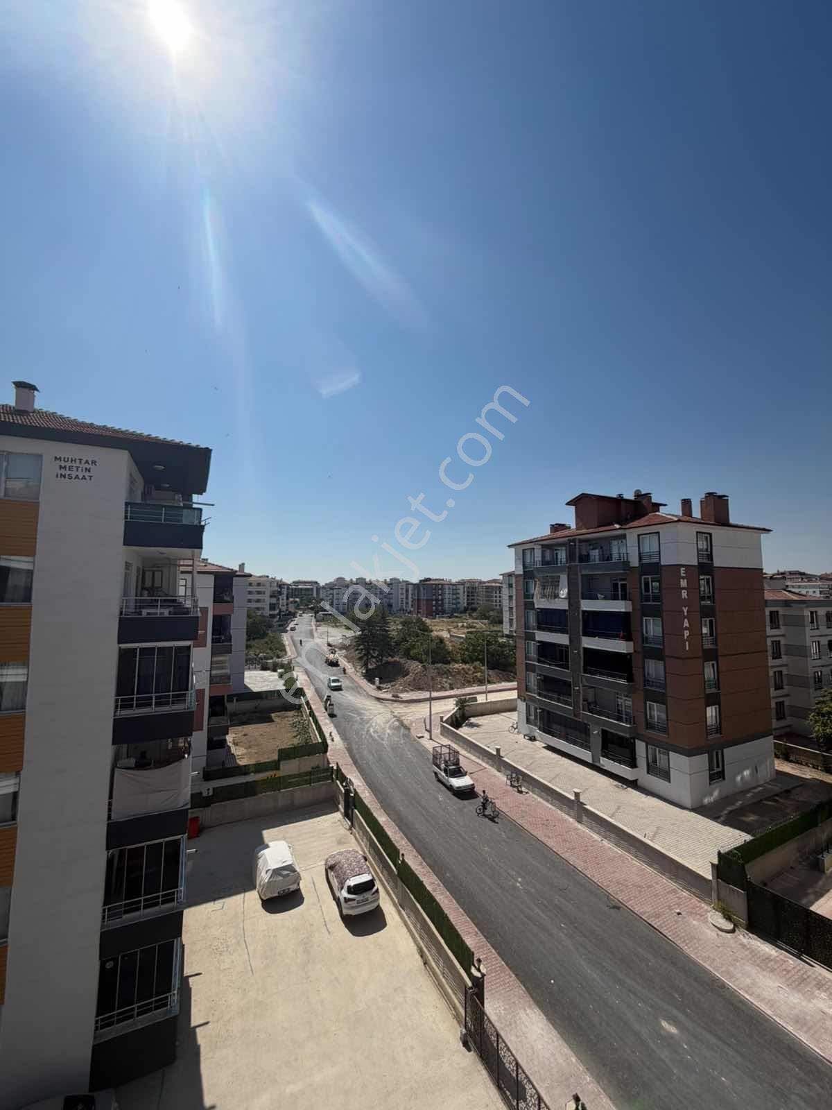 Cengizler'den Keçeciler Caddesine Cephe Satılık 3+1 Daire — fotoğraf 13