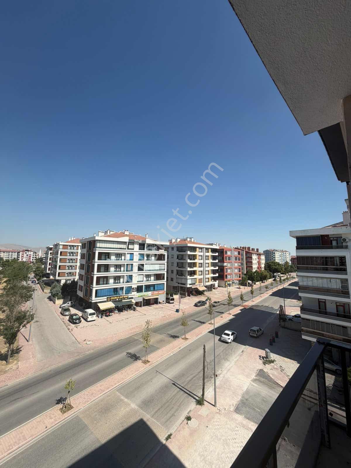 Cengizler'den Keçeciler Caddesine Cephe Satılık 3+1 Daire — fotoğraf 21