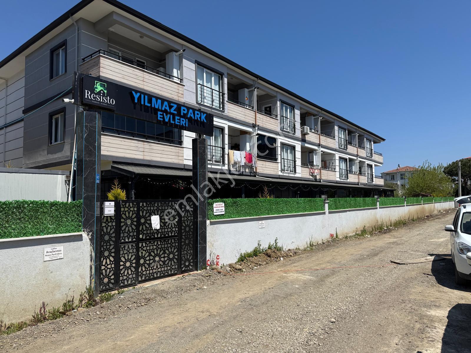 Kumbağ Mah Site İçerisinde Çift Havuzlu Satılık 1+1 — fotoğraf 5